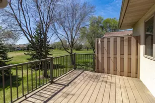2224 Pinewood Dr, Shakopee, MN 55379 - Photo 28