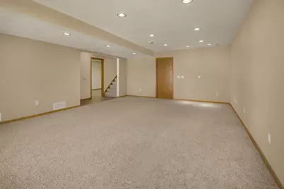 2224 Pinewood Drive, Shakopee, MN 55379 - Photo 24