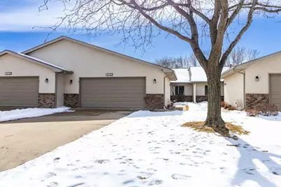 2224 Pinewood Drive, Shakopee, MN 55379 - Photo 1