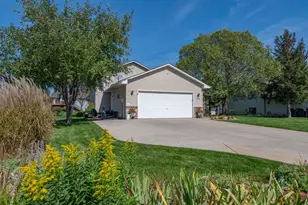 15429 Darling Path, Rosemount, MN 55068 - Photo 2