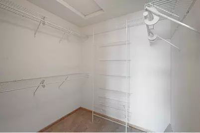 8026 Golden Valley Road, Golden Valley, MN 55427 - Photo 18