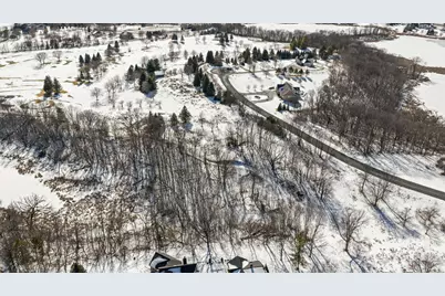 1Xx Stonebrooke Curve, Shakopee, MN 55379 - Photo 10