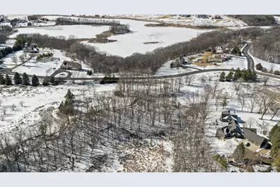 1Xx Stonebrooke Curve, Shakopee, MN 55379 - Photo 6