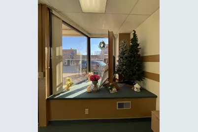 136 S Broadway, Wells, MN 56097 - Photo 14