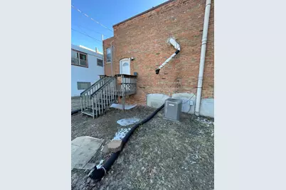 136 S Broadway, Wells, MN 56097 - Photo 22