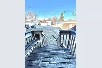 136 S Broadway, Wells, MN 56097 - Photo 20