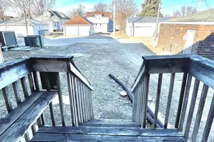 136 S Broadway, Wells, MN 56097 - Photo 20