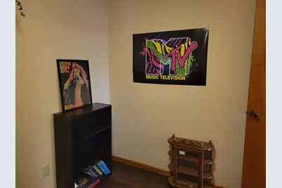 405 Riverside Avenue S, Thief River Falls, MN 56701 - Photo 10