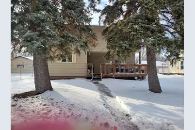 405 Riverside Avenue S, Thief River Falls, MN 56701 - Photo 30