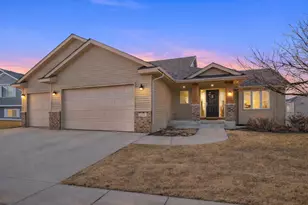 1306 4th St NW, New Prague, MN 56071 - Photo 1