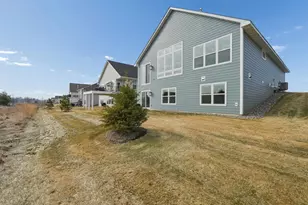 3981 Kokanee Ln N, Lake Elmo, MN 55042 - Photo 48