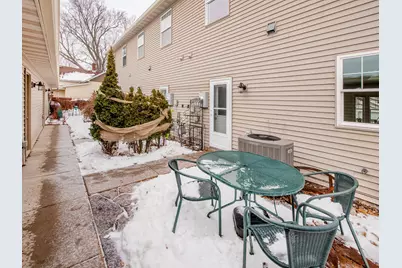 740 Forster Street, Saint Paul, MN 55102 - Photo 20