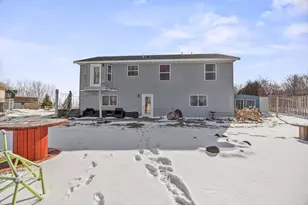 1204 Prairie Ridge Ln, Lester Prairie, MN 55354 - Photo 20