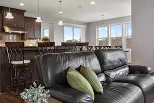 17163 Hollyhock Ct, Lakeville, MN 55044 - Photo 20