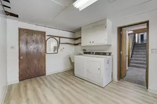 1800 Skyline Dr S, Burnsville, MN 55337 - Photo 20