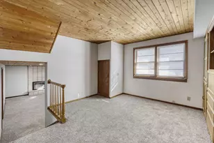 1800 Skyline Dr S, Burnsville, MN 55337 - Photo 16