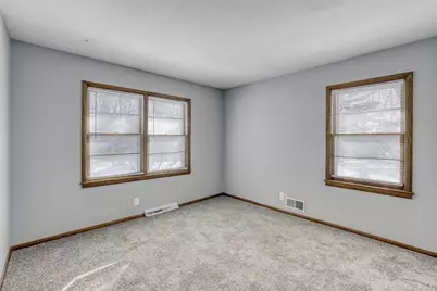 1800 Skyline Drive S, Burnsville, MN 55337 - Photo 12