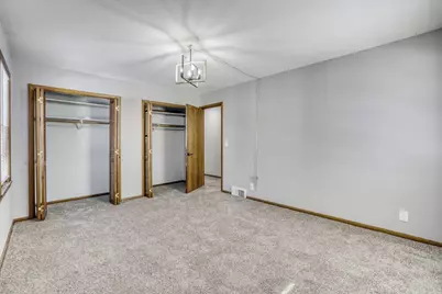 1800 Skyline Drive S, Burnsville, MN 55337 - Photo 10