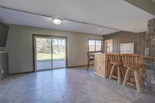 982 Drover Trl, Hudson, WI 54016 - Photo 10