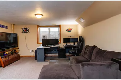 745 Mount Curve Boulevard, Saint Paul, MN 55116 - Photo 34