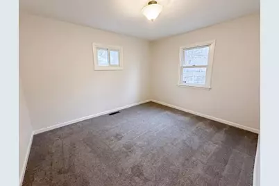 6907 52nd Avenue N, Crystal, MN 55428 - Photo 4