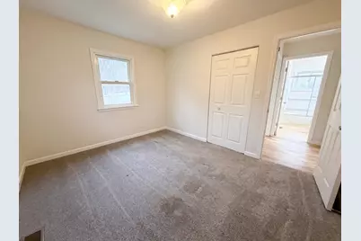 6907 52nd Avenue N, Crystal, MN 55428 - Photo 8