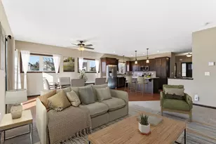 11206 Bushel Curve, Woodbury, MN 55129 - Photo 14