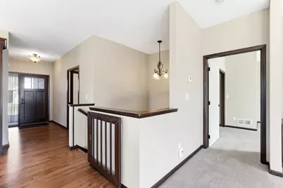 11206 Bushel Curve, Woodbury, MN 55129 - Photo 8