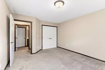 11206 Bushel Curve, Woodbury, MN 55129 - Photo 38