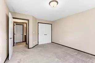 11206 Bushel Curve, Woodbury, MN 55129 - Photo 38