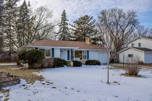 2187 Burr St, Maplewood, MN 55117 - Photo 8