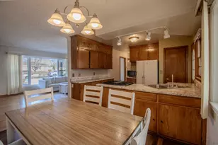 2187 Burr St, Maplewood, MN 55117 - Photo 36
