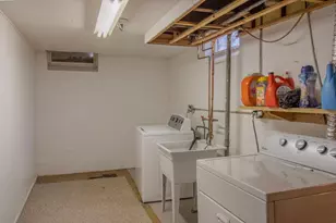 2187 Burr St, Maplewood, MN 55117 - Photo 40