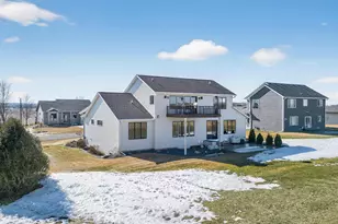 1730 8th St SE, Pine Island, MN 55963 - Photo 6