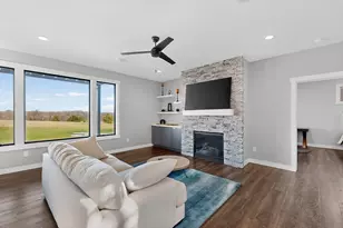 1730 8th St SE, Pine Island, MN 55963 - Photo 24