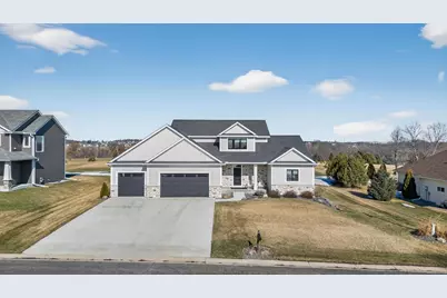 1730 8th Street SE, Pine Island, MN 55963 - Photo 2