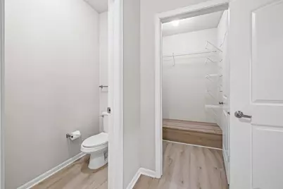 10075 City Walk Drive #104, Woodbury, MN 55129 - Photo 18