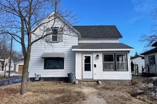 238 19 1/2 Ave N, Saint Cloud, MN 56303 - Photo 2