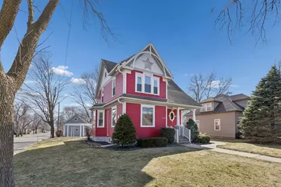 241 E 1st Street, Waconia, MN 55387 - Photo 2