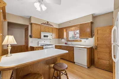 241 E 1st Street, Waconia, MN 55387 - Photo 10