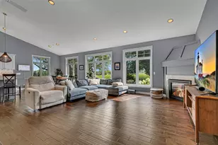 1412 Fairacre Ln SW, Willmar, MN 56201 - Photo 32