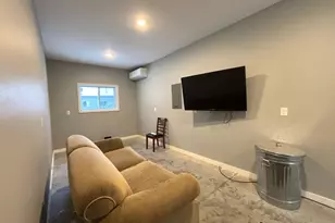 225 Kneale Ave N, Thief River Falls, MN 56701 - Photo 24