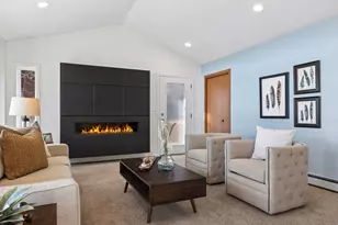 217 Peninsula Rd, Medicine Lake, MN 55441 - Photo 20