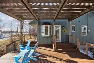 217 Peninsula Rd, Medicine Lake, MN 55441 - Photo 36