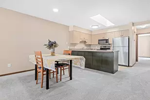 1419 12th St W, Hastings, MN 55033 - Photo 4