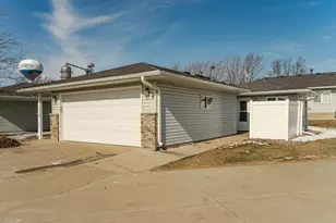 605 Veterans Memorial Hwy W, Kasson, MN 55944 - Photo 2