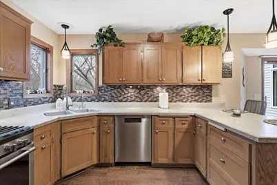 13476 Granada Avenue, Apple Valley, MN 55124 - Photo 24