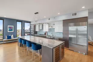 1240 S 2nd St, Minneapolis, MN 55415 - Photo 6