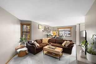 4101 Parklawn Ave, Edina, MN 55435 - Photo 4