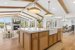 1155 Heritage Ln, Wayzata, MN 55391 - Photo 10